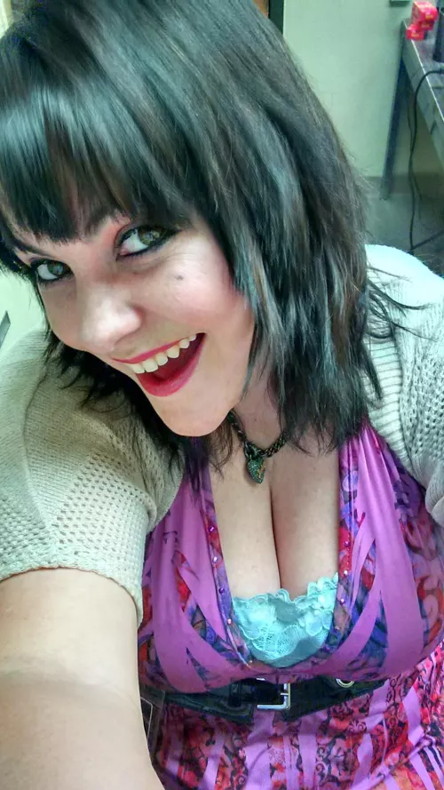 Should I post more daring pics