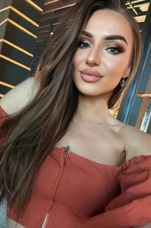 The perfect hourglass doesn’t exist