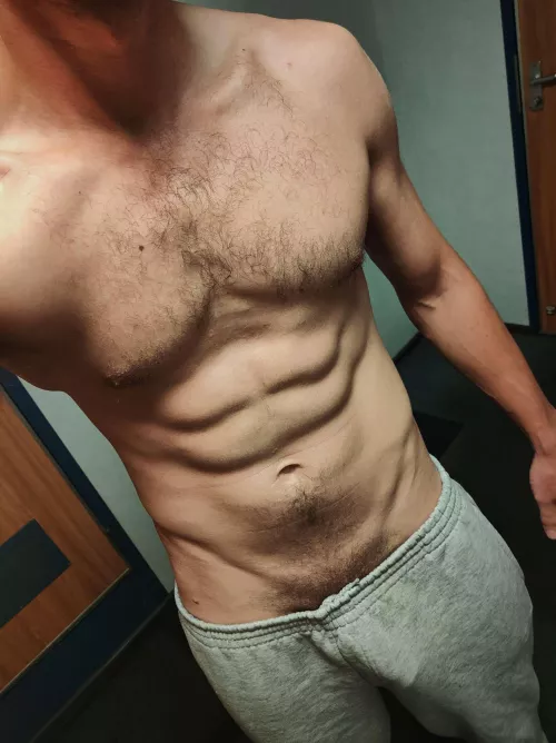 Think I need some boxers under these!