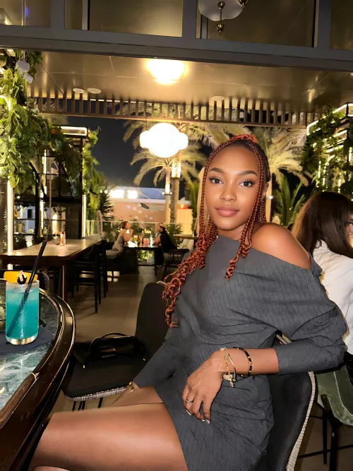 this is how i will fetch you your snack..this make me wifey material?