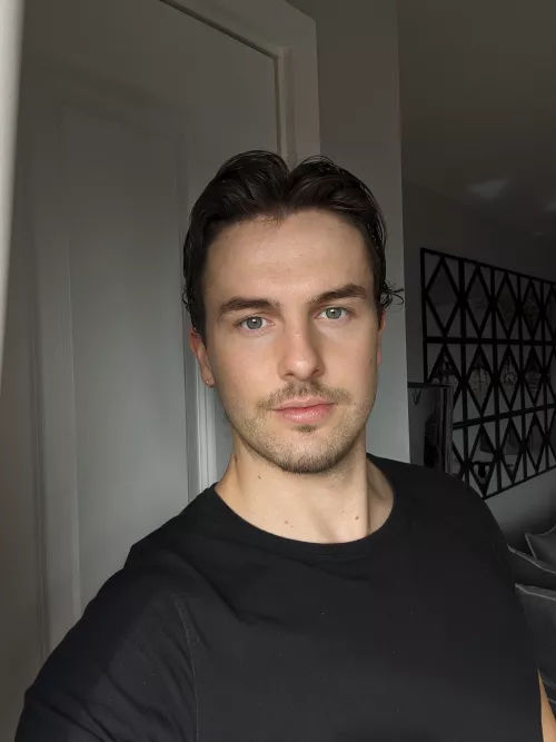 Thursday chilling [29] 