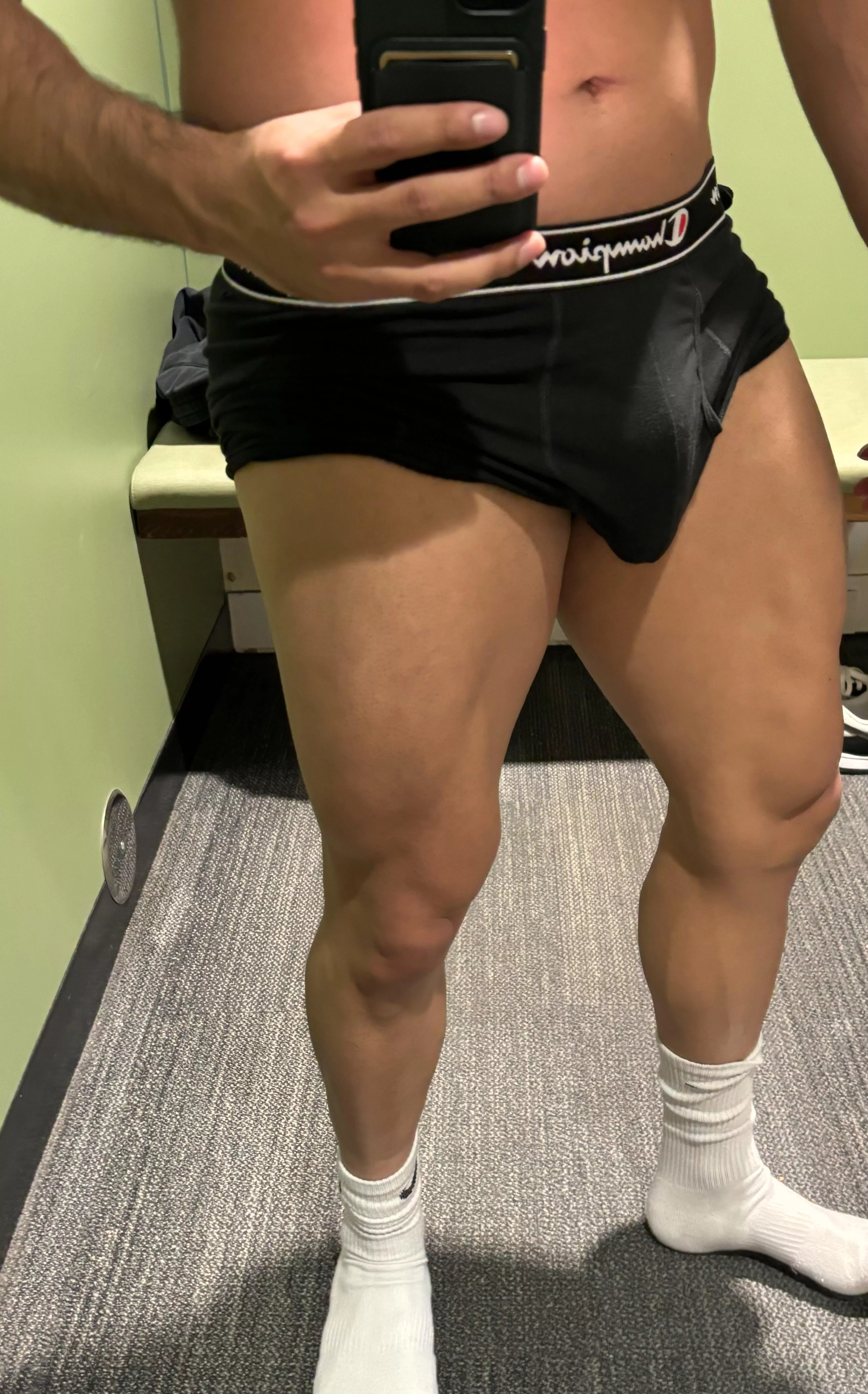 Was feeling myself!! What kind of pictures/videos do you guys want to see next???