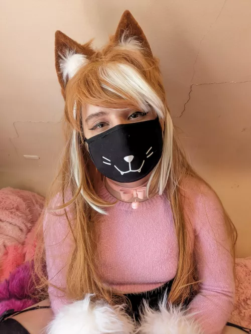 Wearing a collar always feels better