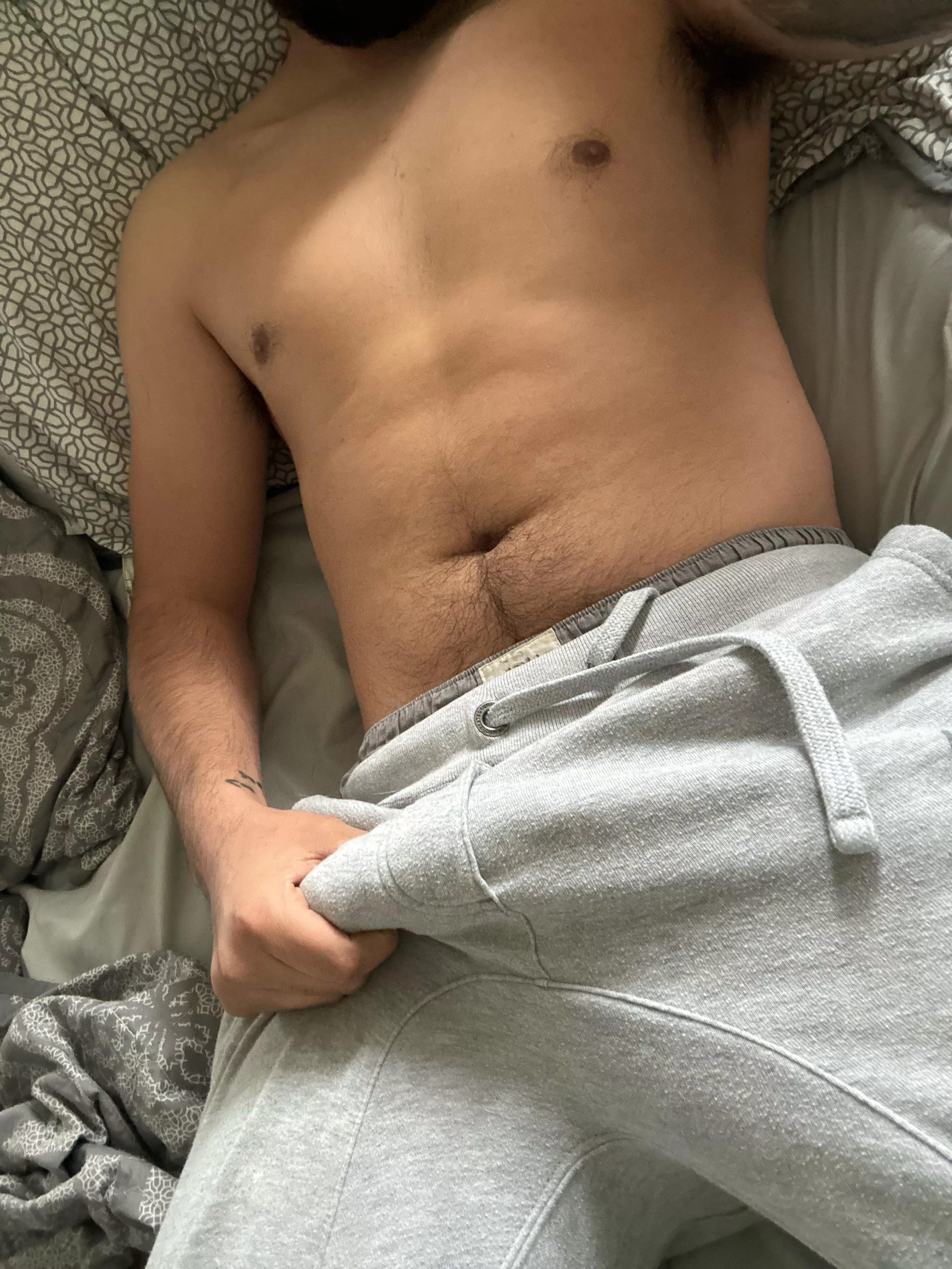 25 just looking for jerk bros sc: bud_right07