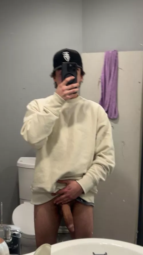 Am I able to post here ??