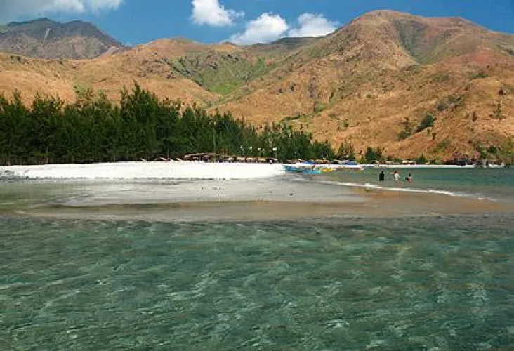 Anawangin Cove - Zambales Philippines