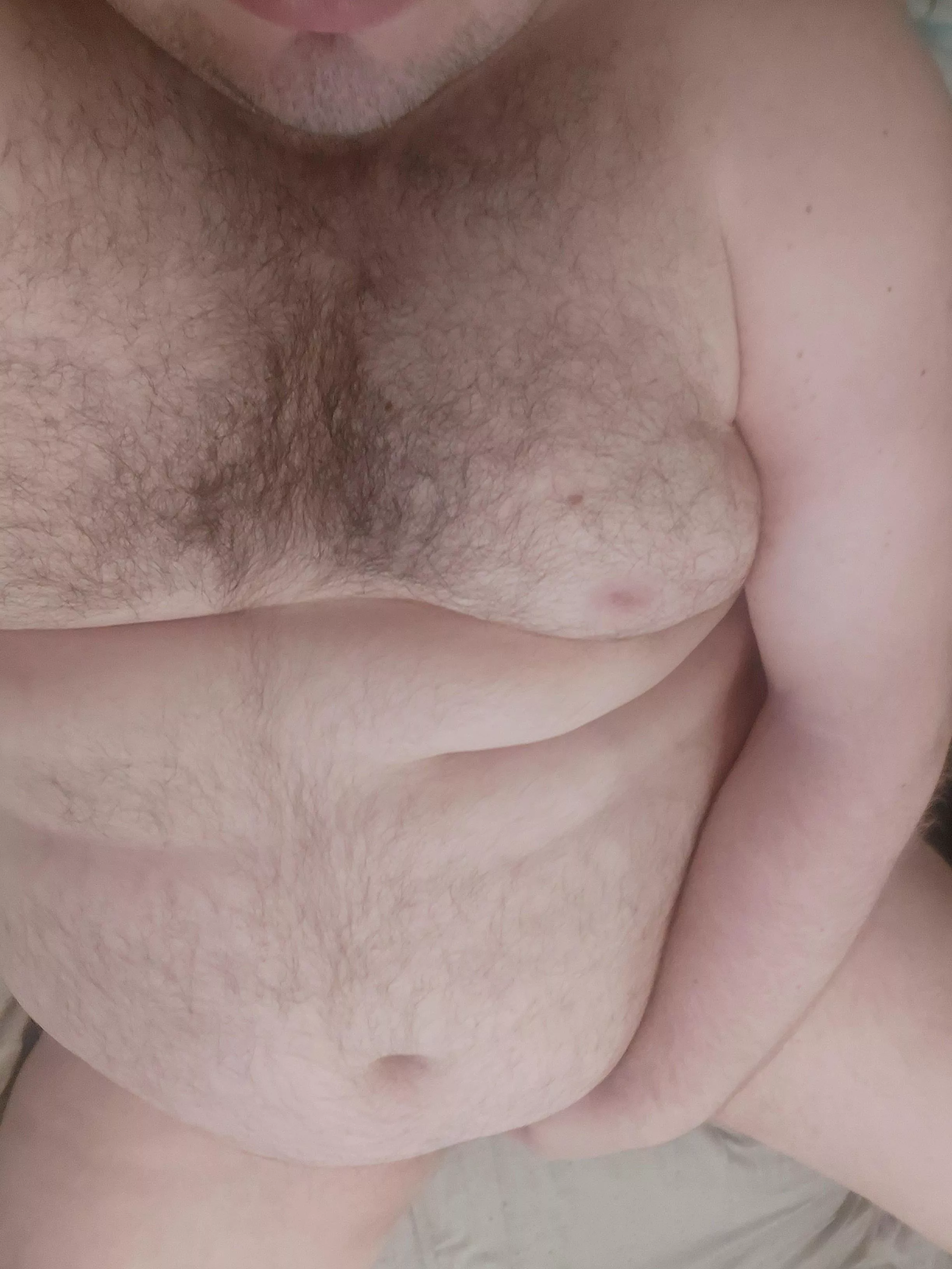 Any muscle/fit chasers? Dm me