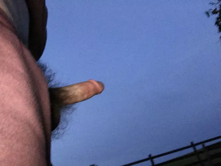 Cut UK boy in public