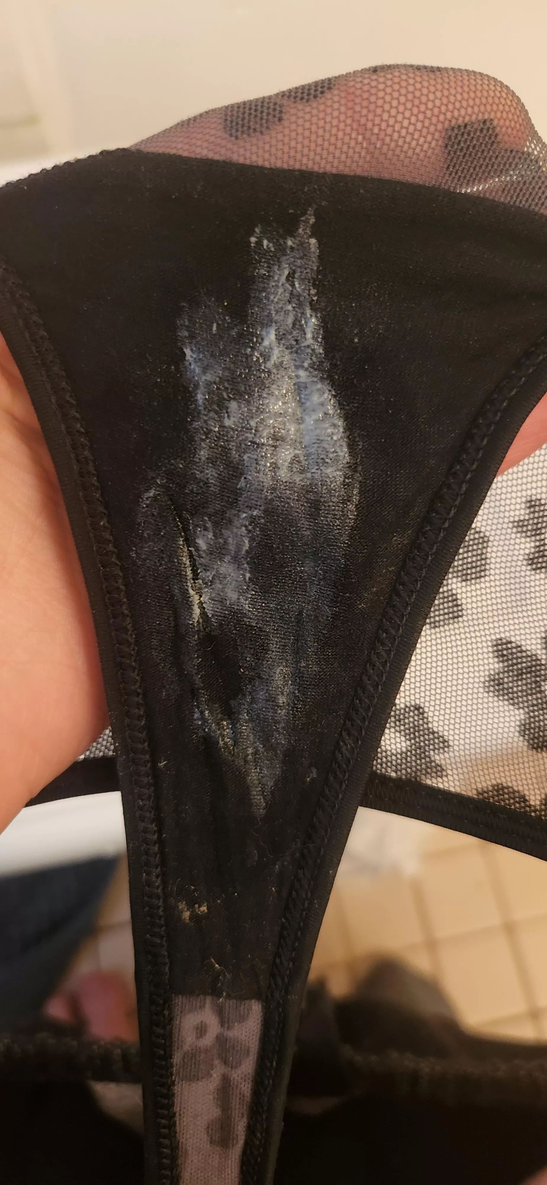 didn't even realize how wet l was after my play session till well after l left the houseXD