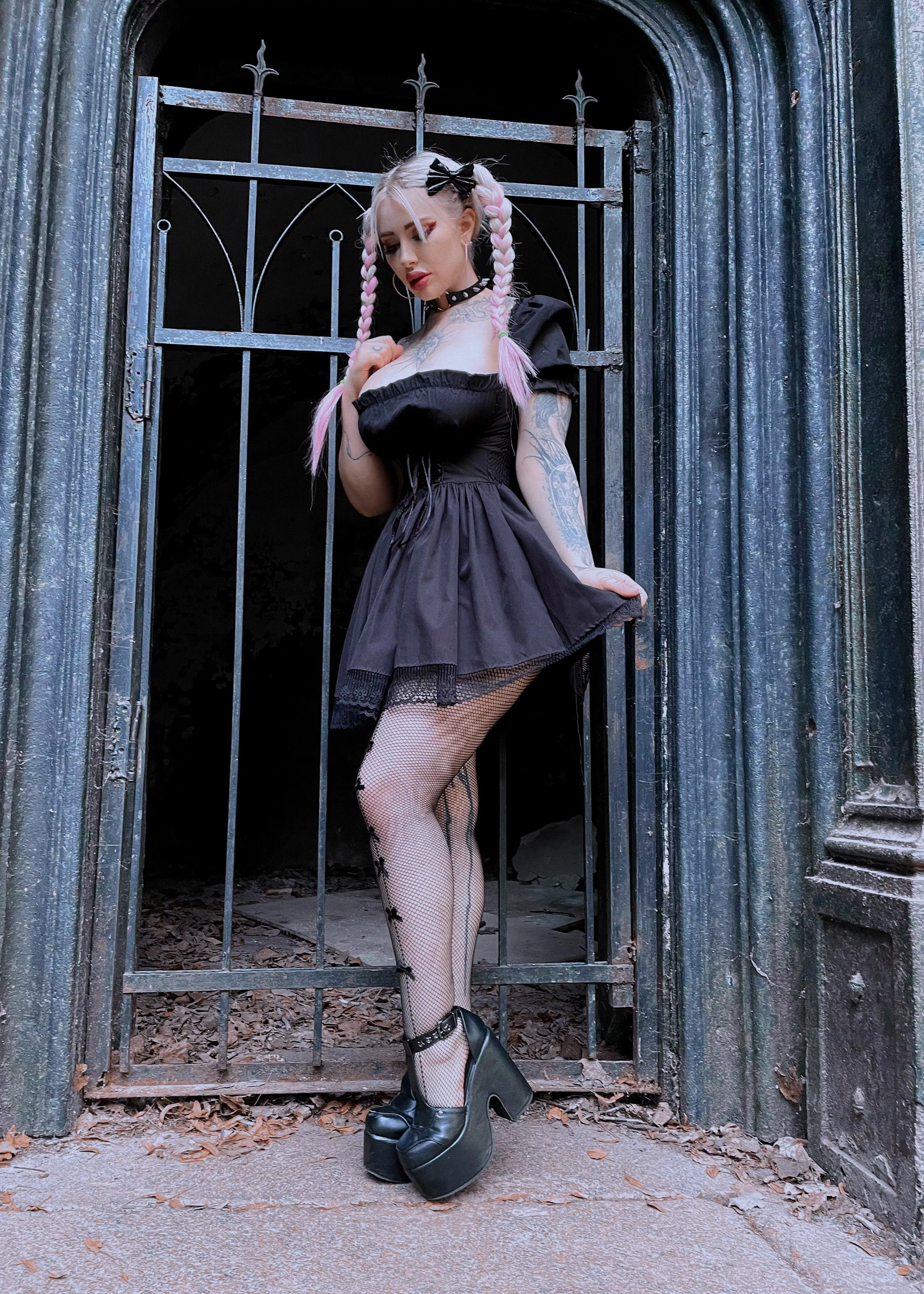 Do I look sexy in these heels?