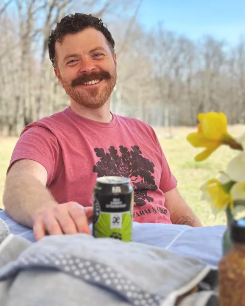 Enjoying a beer 🍻