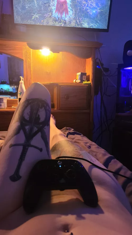 [F] Of course you can play with me