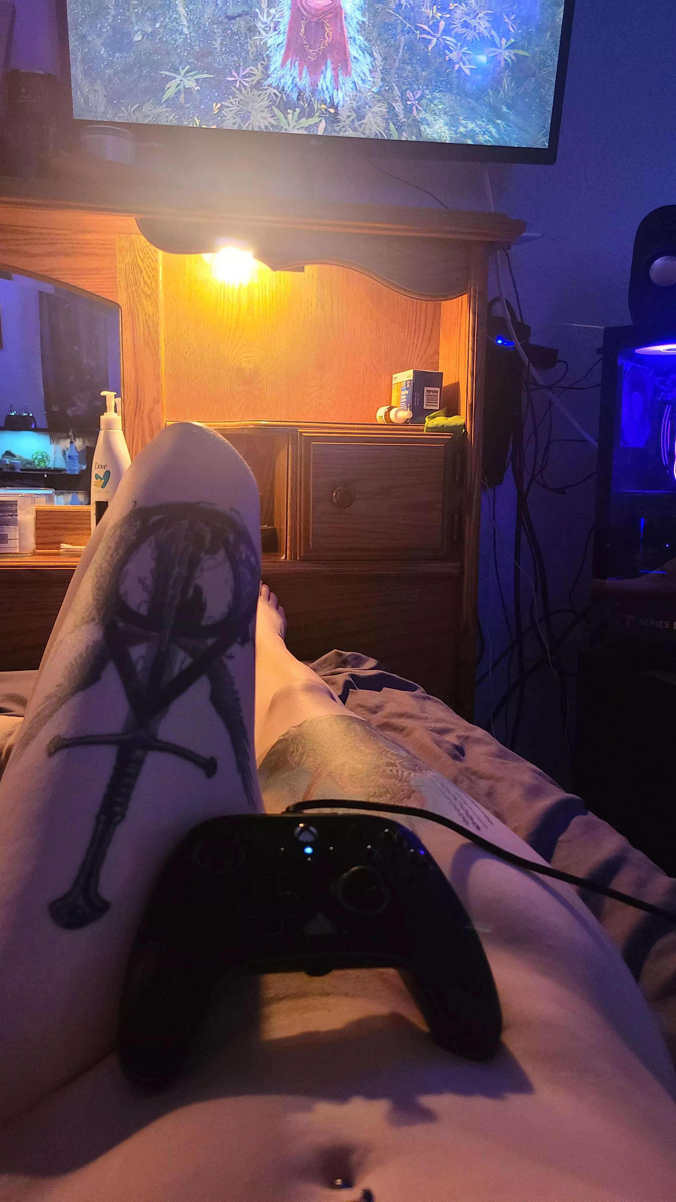 [F] Of course you can play with me