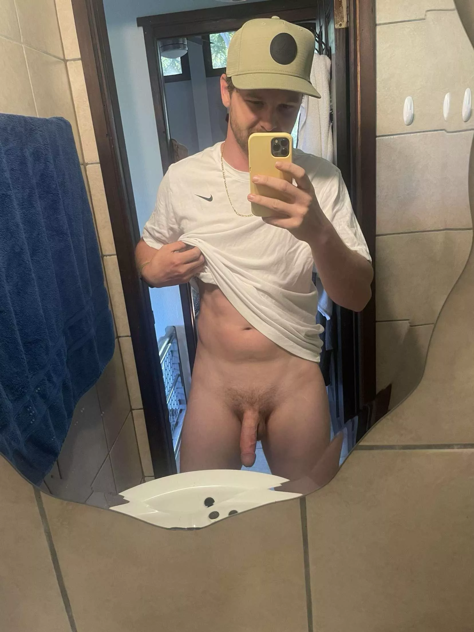 Happy Aloha Friday 🌺