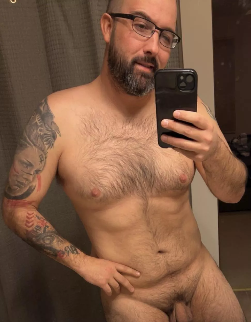 How tight do you want your necklace ?