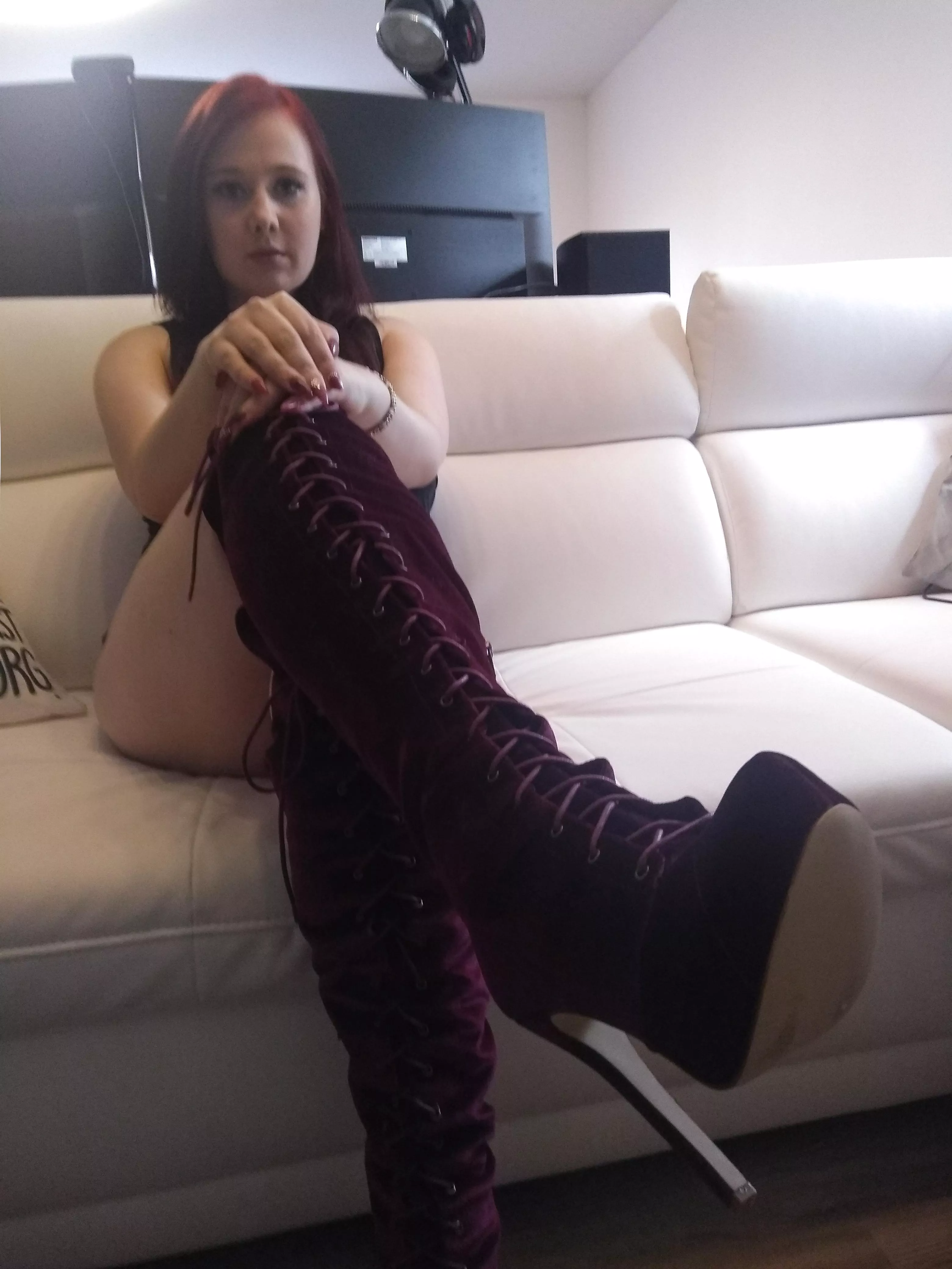 I need my holes filled