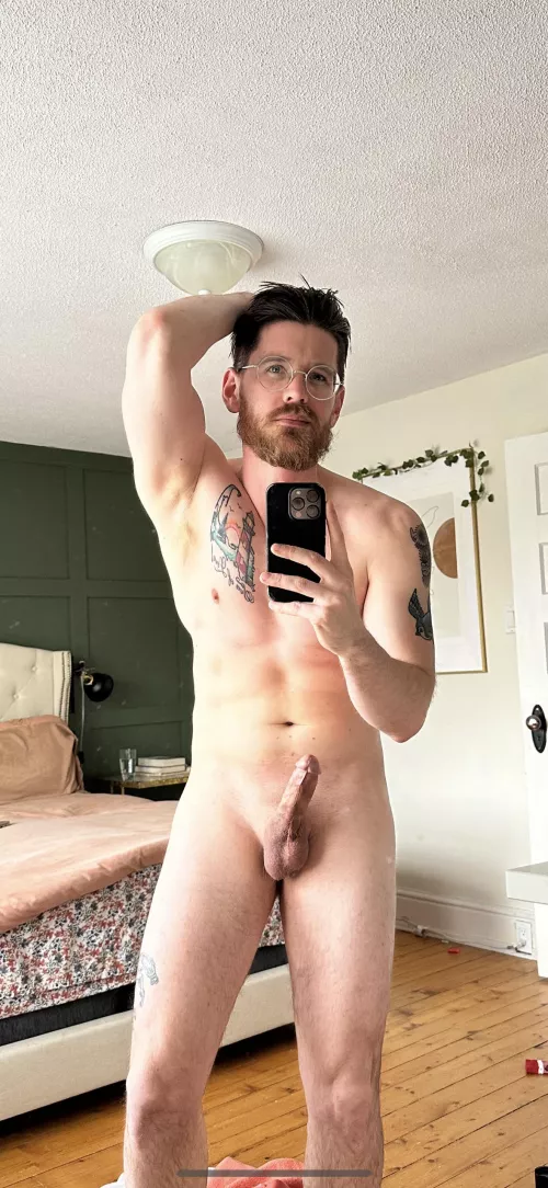 Is Sexy Selfie Saturday a thing?