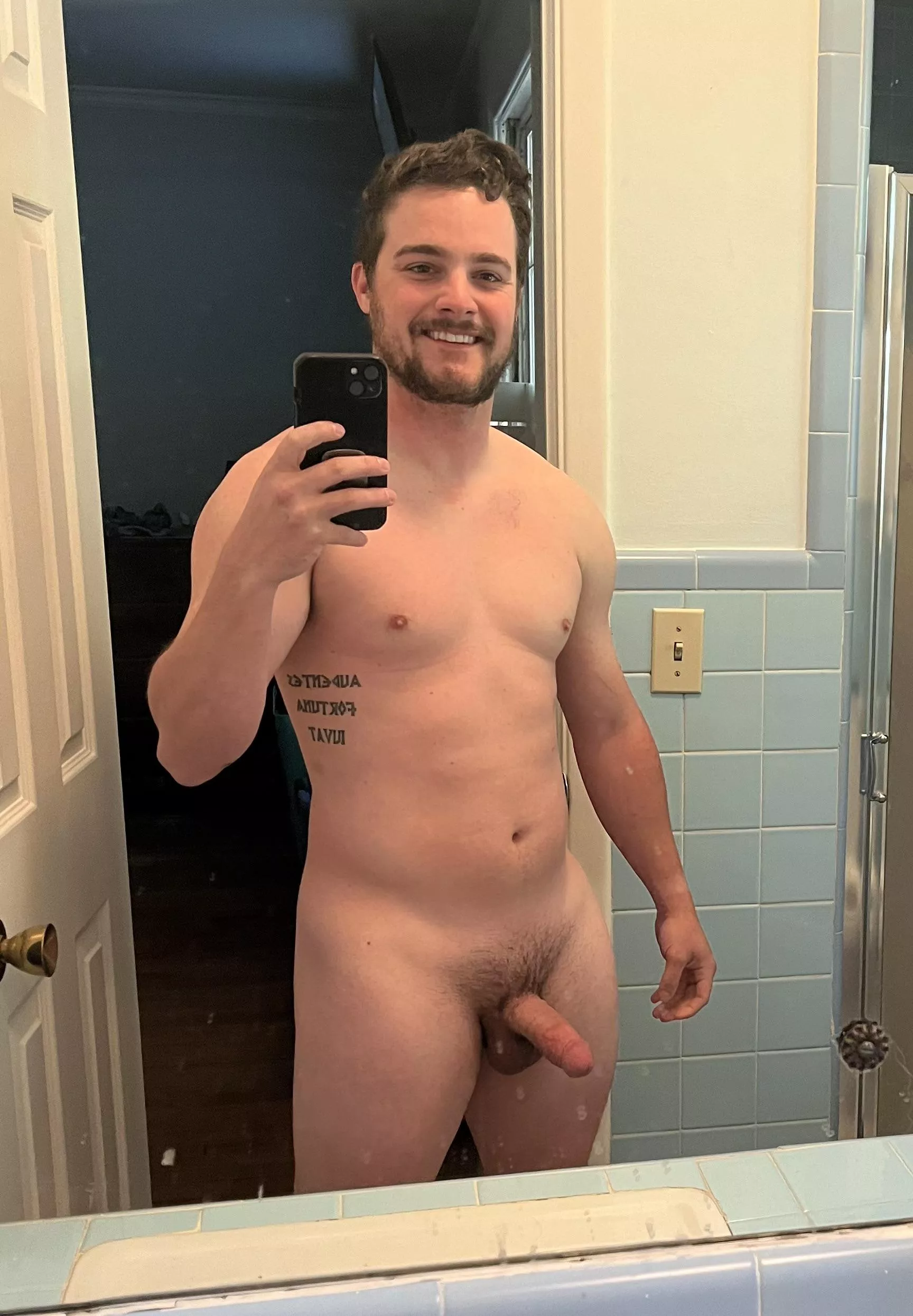 It’s Master’s weekend, who wants to get some strokes in? ⛳️