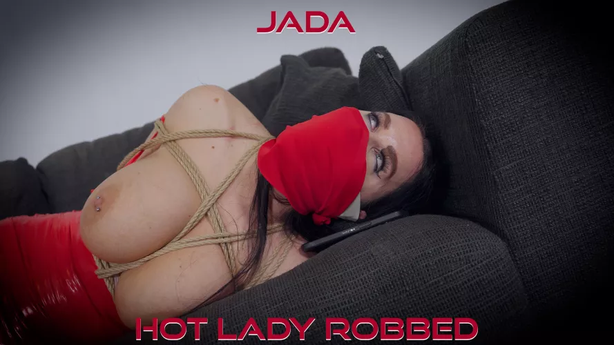 Jada - Hot Lady Robbed