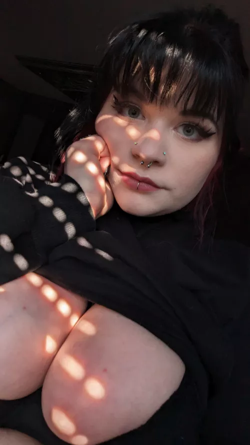 My dream is to suck cock all day and listen to metal, can you fulfill it?