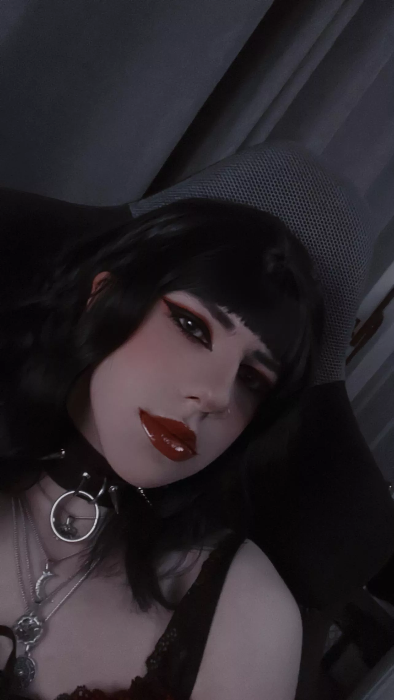 Need someone to fold me like an arm chair