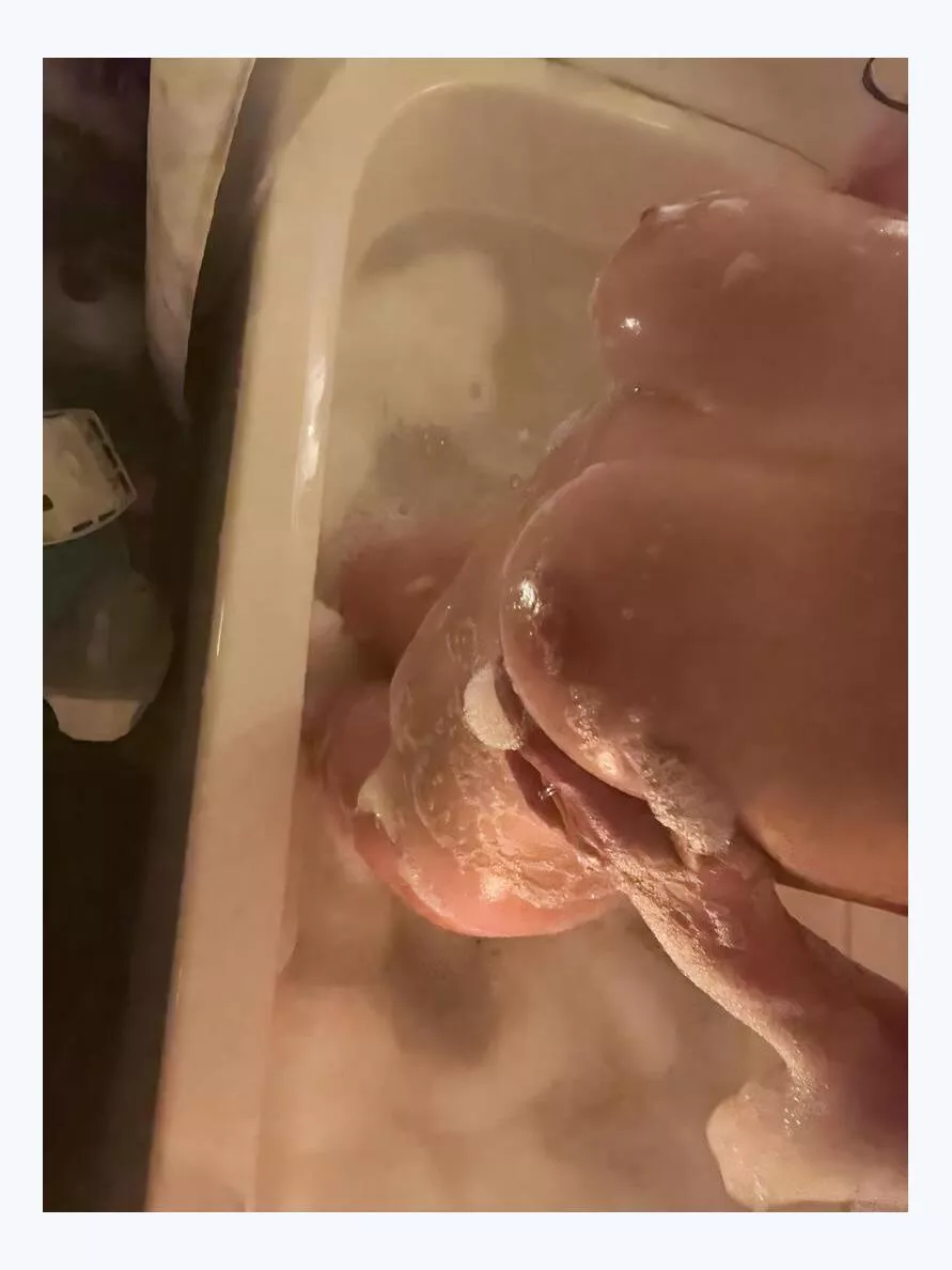 Pet’s get dirty together