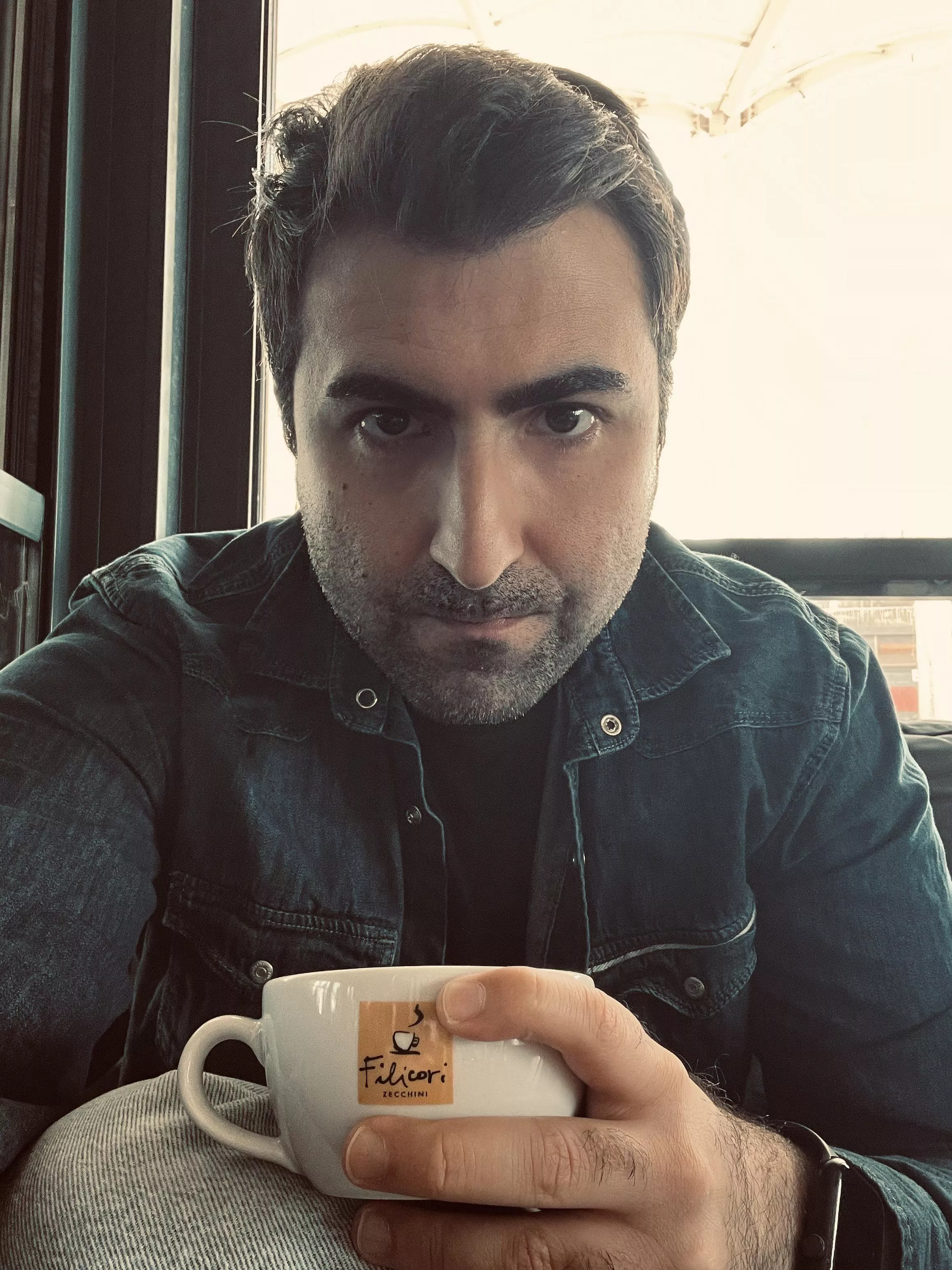 Popping in to say hi! Hope you kings have a great weekend 🤝