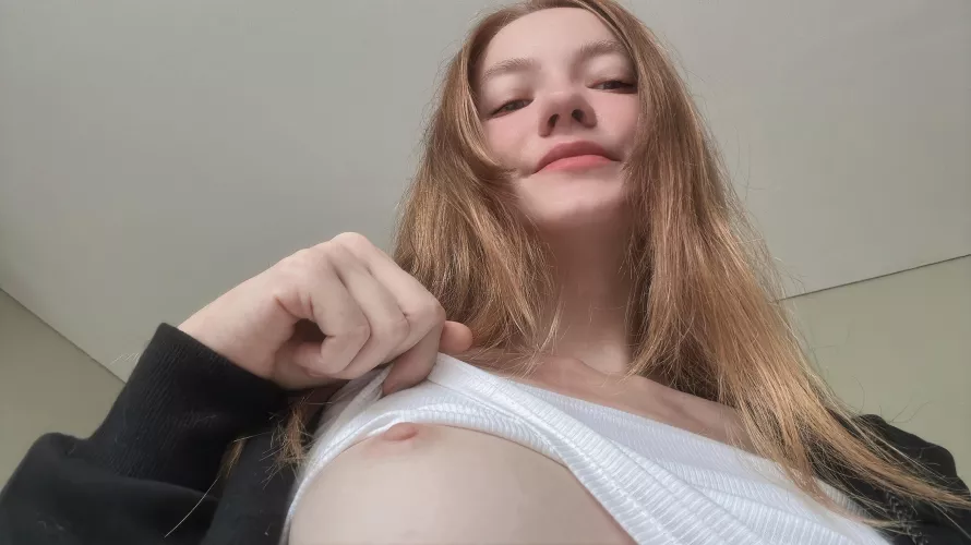 Pretty enough for a facial daddy