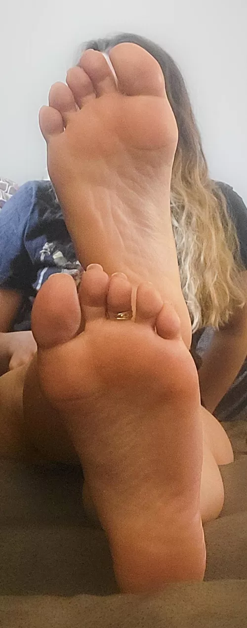 Size 5s in your face