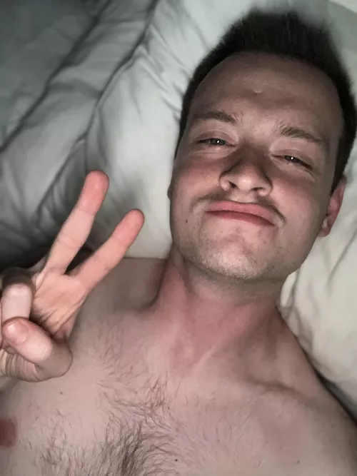 sleepy boi… come cuddle!