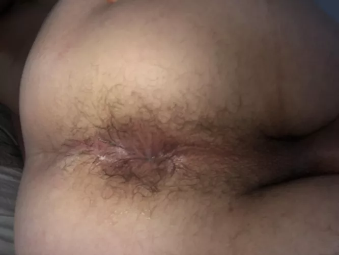 Who likes my virgin hole?