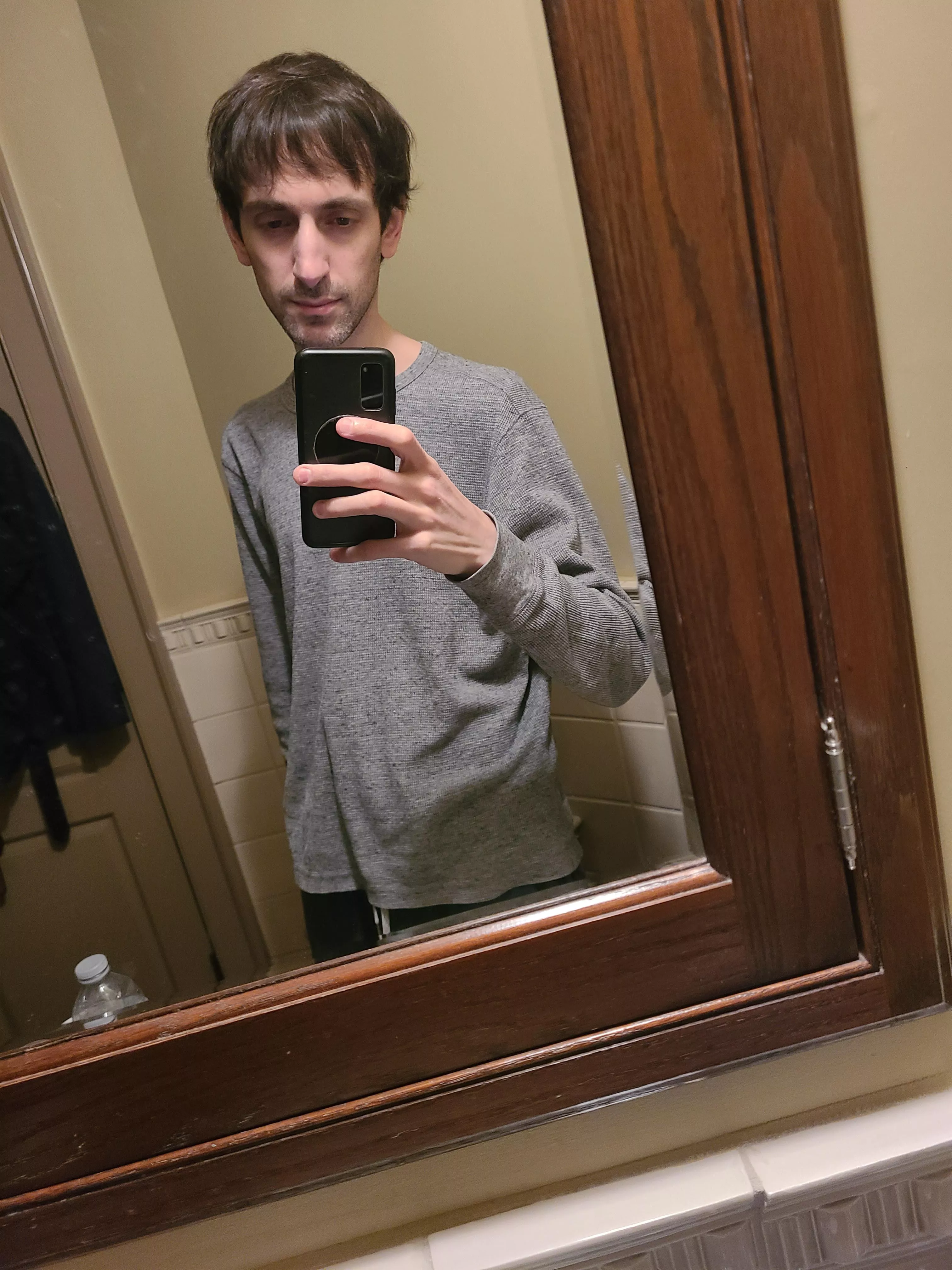 Who's binge watching stuff tonight?