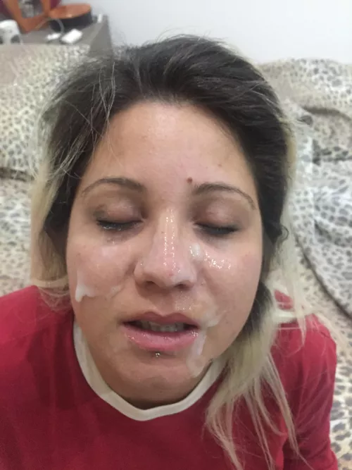 Wife cum facial 