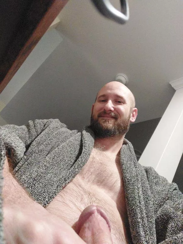 Woke up on the right side of the bed this morning.  Feeling good