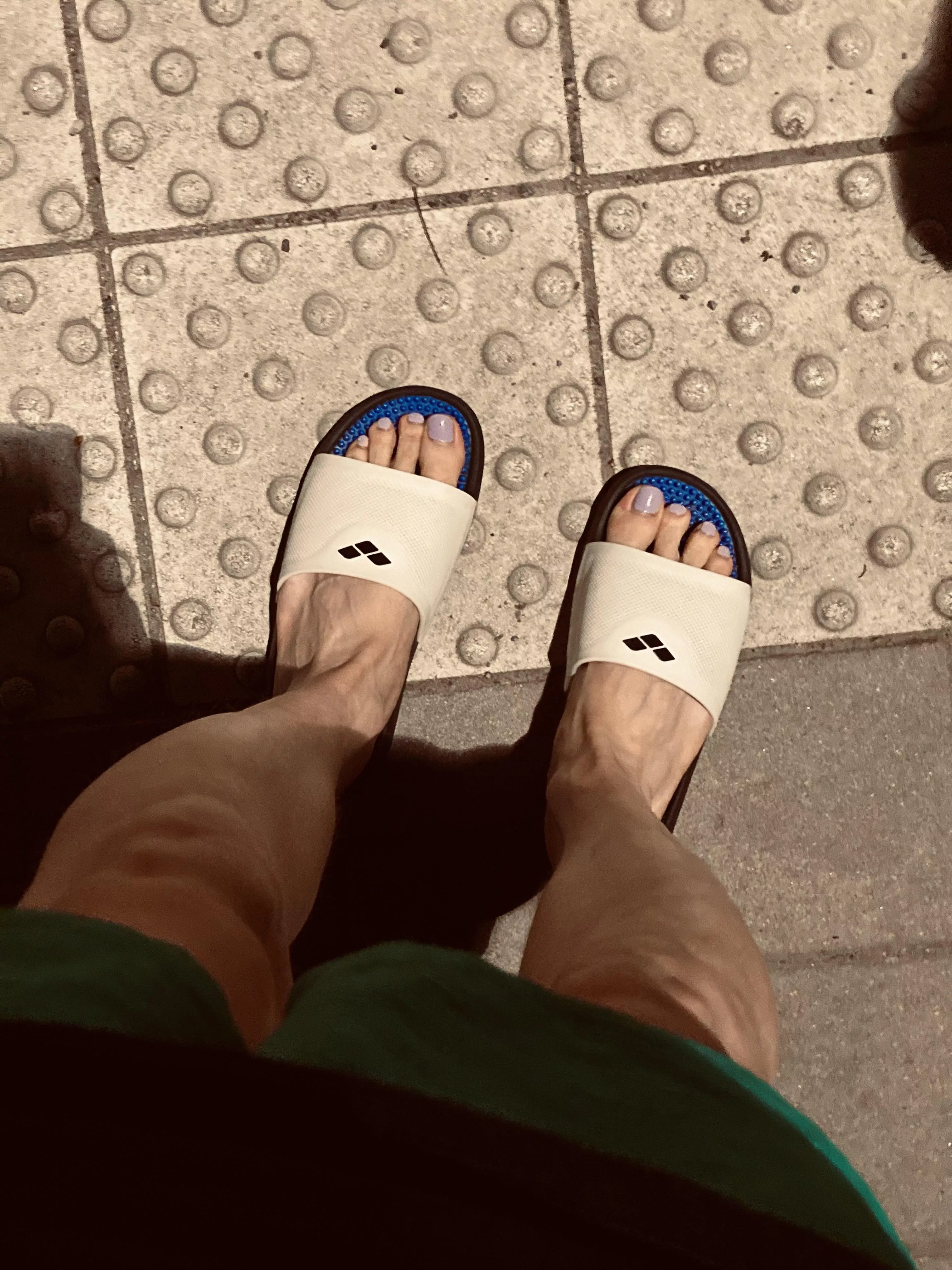 Yesterday night felt cute walking down the street.