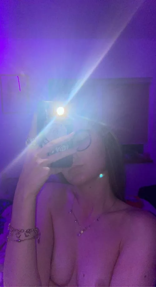 1 arrow = nudes ( i am not a seller ) telegram @Nancy_sexy4