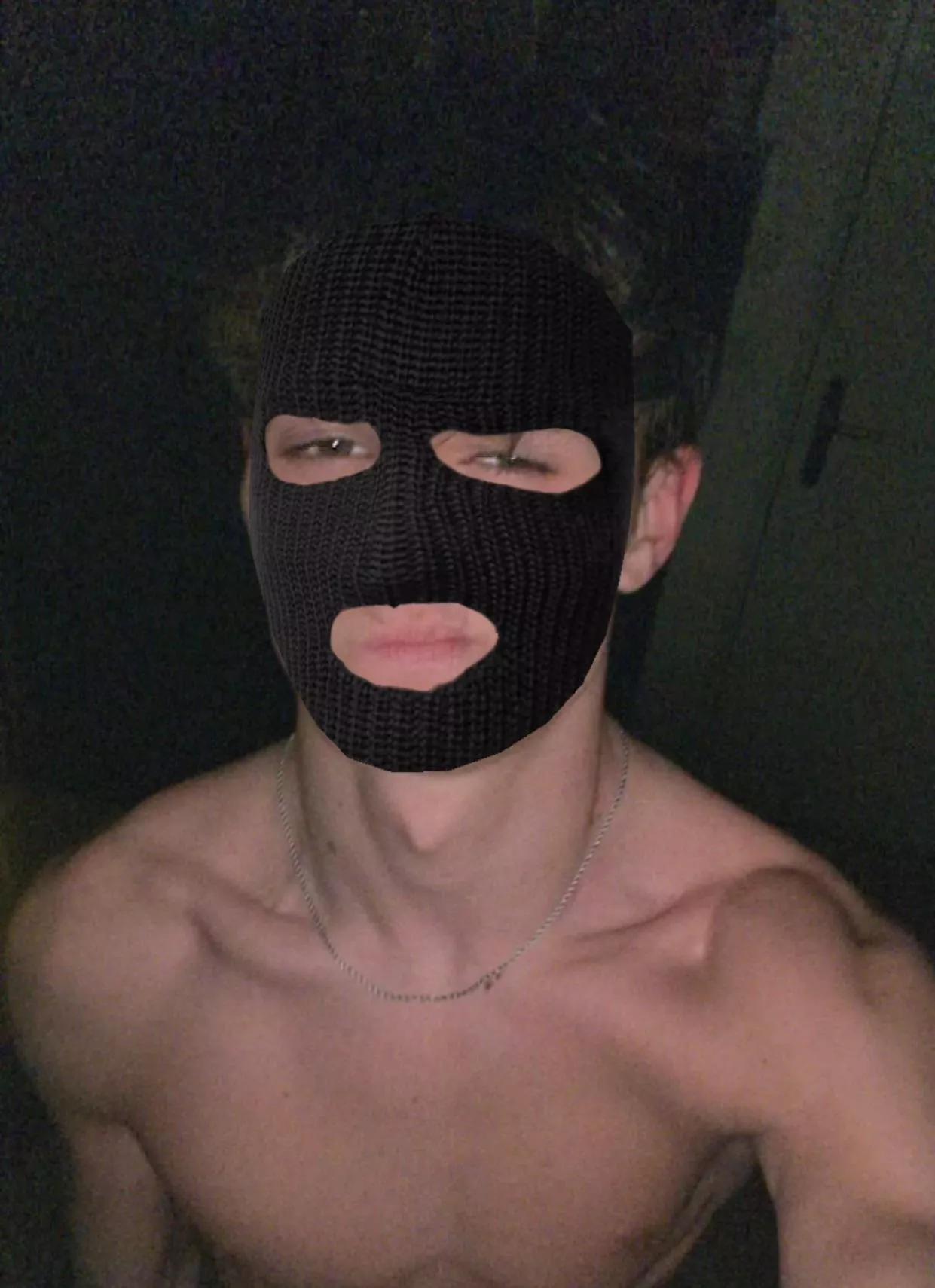 19 twink looking for a fit dom top sc: z_harrin