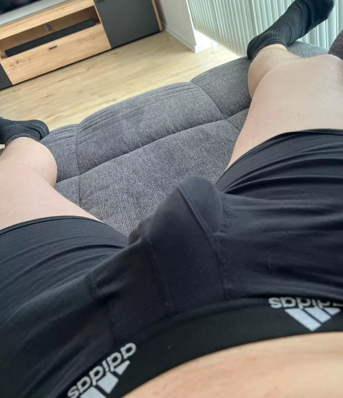 25 hung n horny af. Ben_smt25    Cut/hung+++