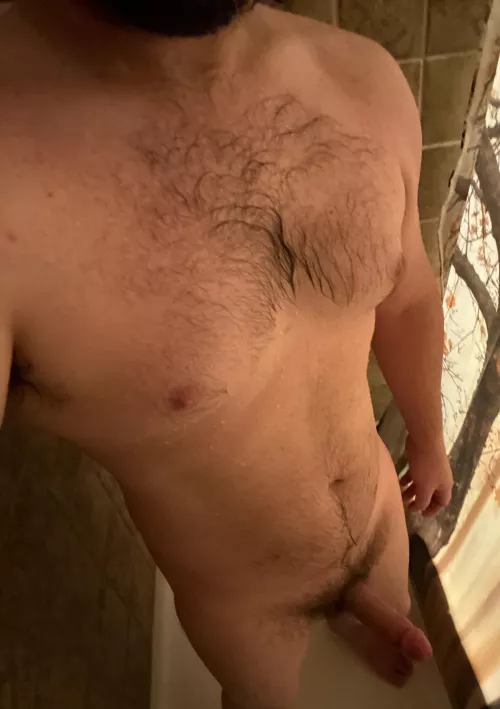 34 affectionate disabled bro for chats, gaming and fun… stuck at home after a motorcycle accident. pls show face. I do and verbal Brojamesdean