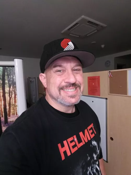 (48) Nudes to follow ;)