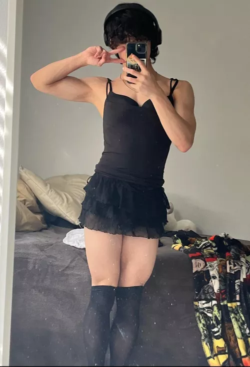 5’2 compressed girl boi