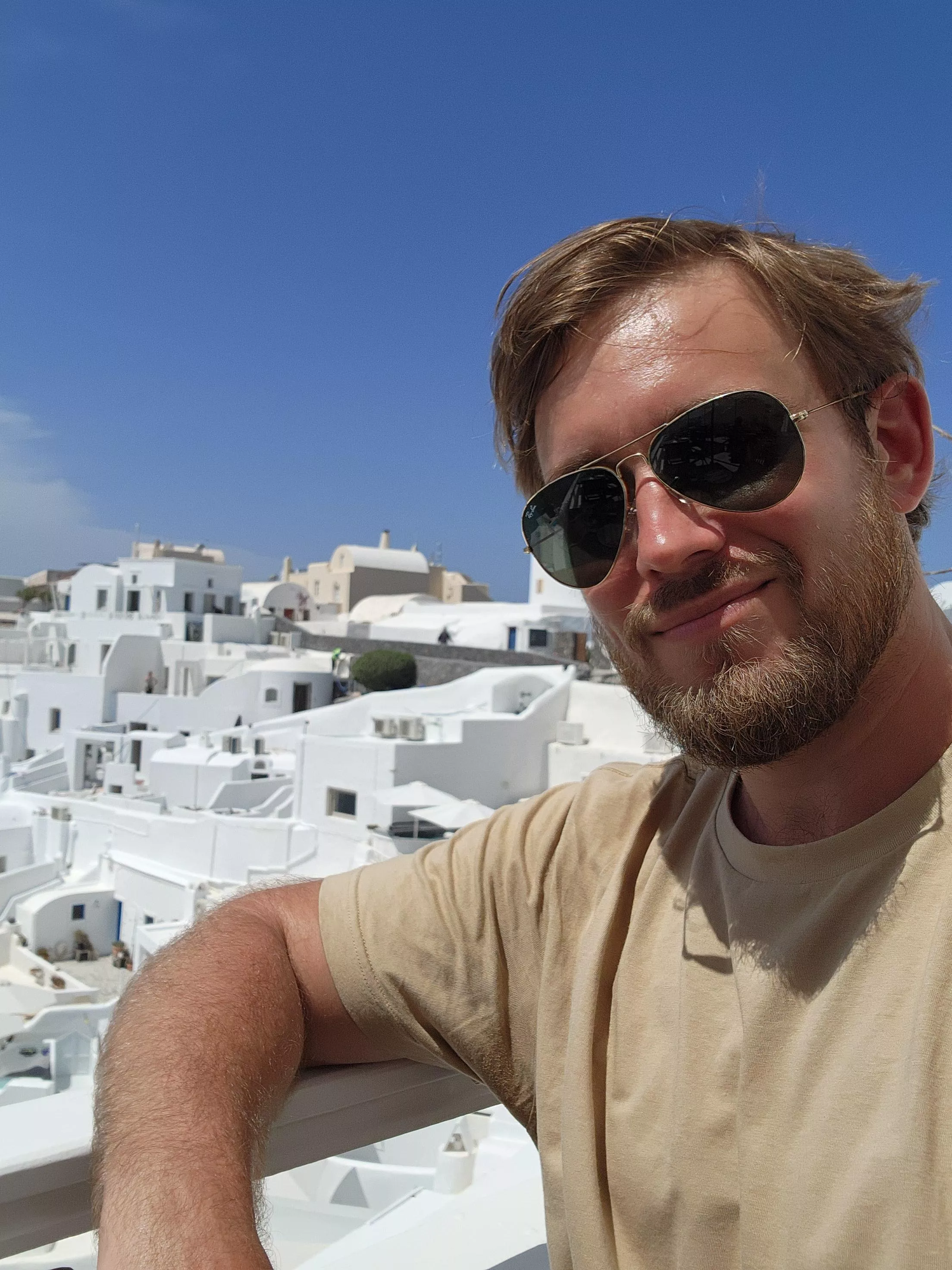 A guy by the sun π π  A guy by the sun π π