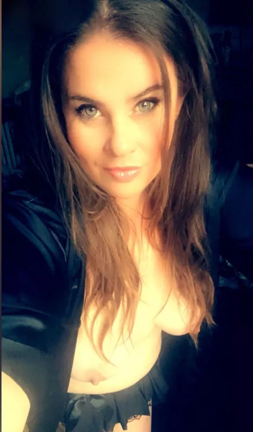 A submissive question slut with the Milf curves….let me be your play thing.