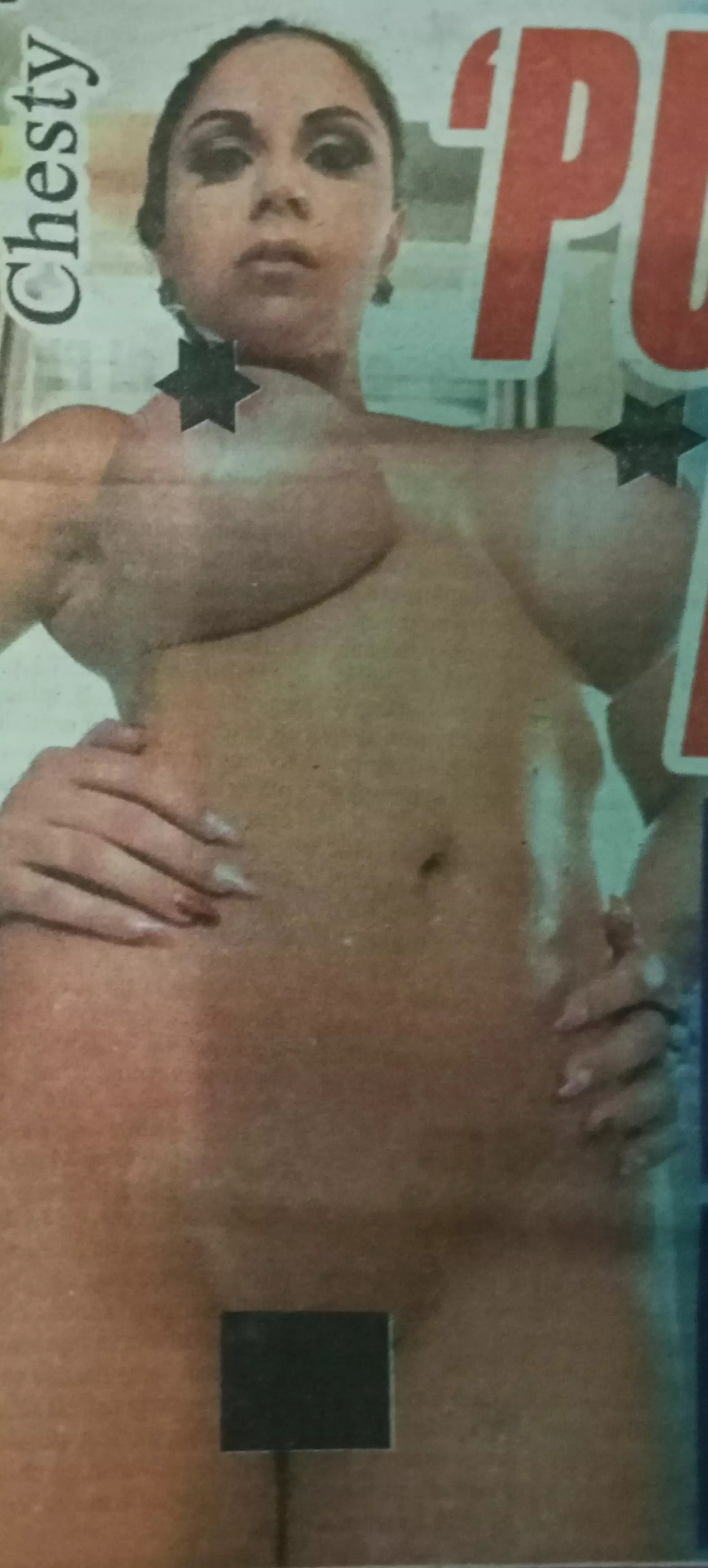 anyone know who she is? I've been trying too look for years tnx