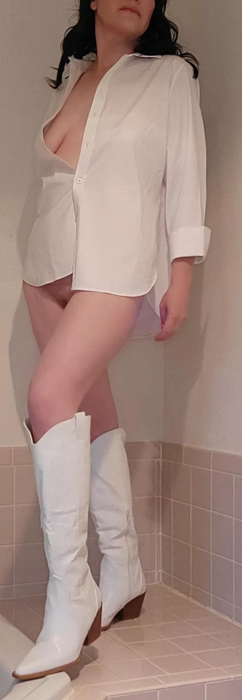 Cowgirls do it better 