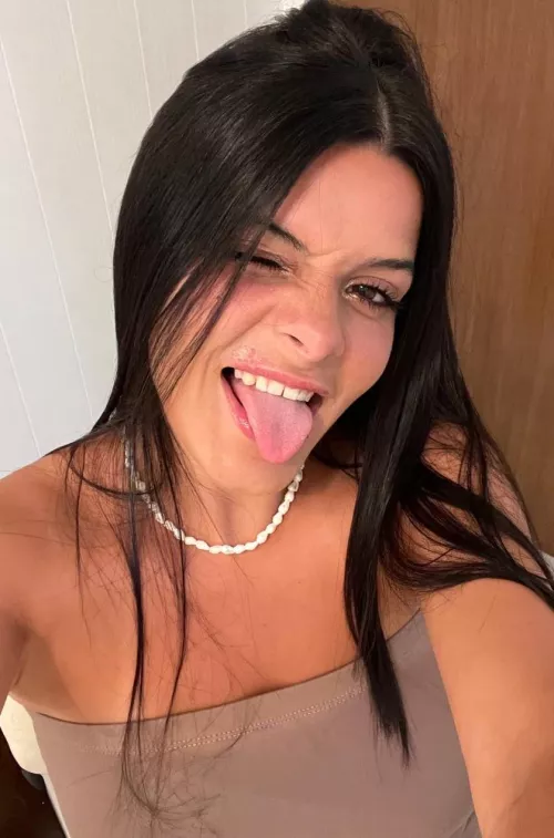 Did I catch your attention during my selfie session?