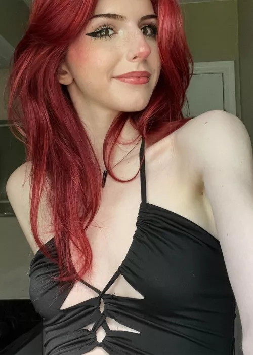 do you enjoy a crop top with cutouts?