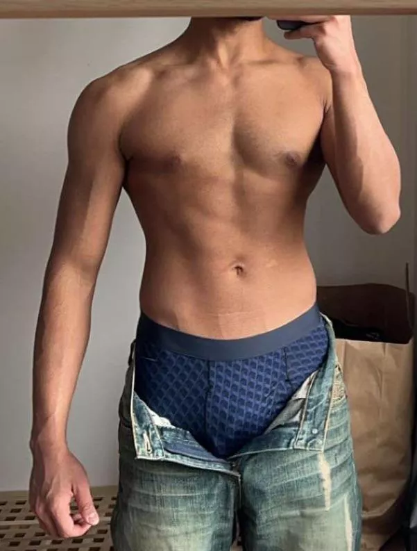 Fit and hung add with face. Jamesthrow24