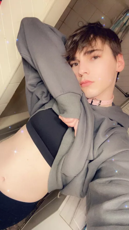 ✨Gotta love midriffs~✨