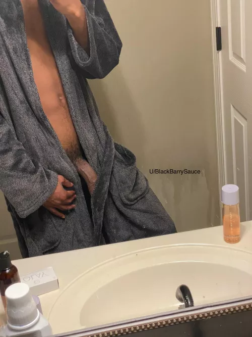 Hey bro, wanna see it? (28)